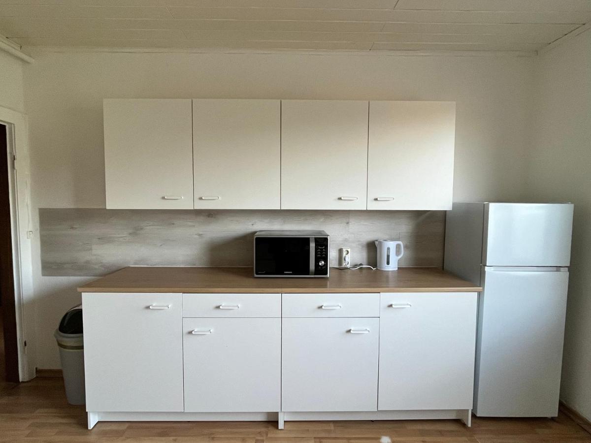 Zimmer 2 Bullendorf 外观 照片